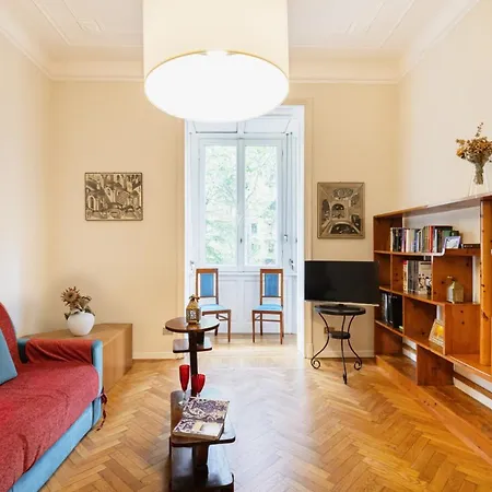 Easylife - Gemma Di Classe A Porta Venezia Milan
